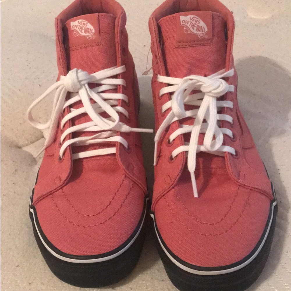 Vans - Picture 2 of 3